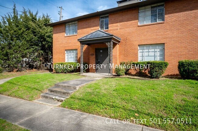 Primary Photo - 615 Sherman St