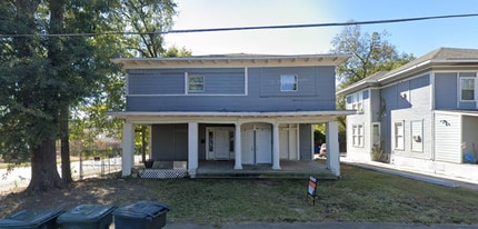Building Photo - 403 Egan St