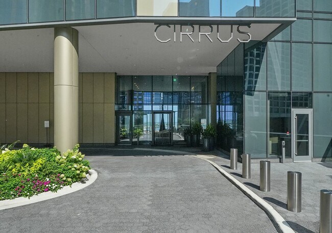 Building Photo - 211 N Harbor Dr