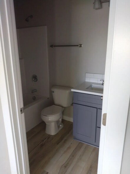 Building Photo - 2909 N Chronicle St