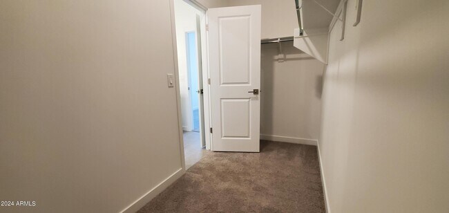 Building Photo - 7812 N 79th Dr