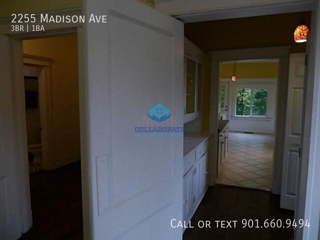 Building Photo - Newly renovated 2/3 BR bungalow in trendy ...