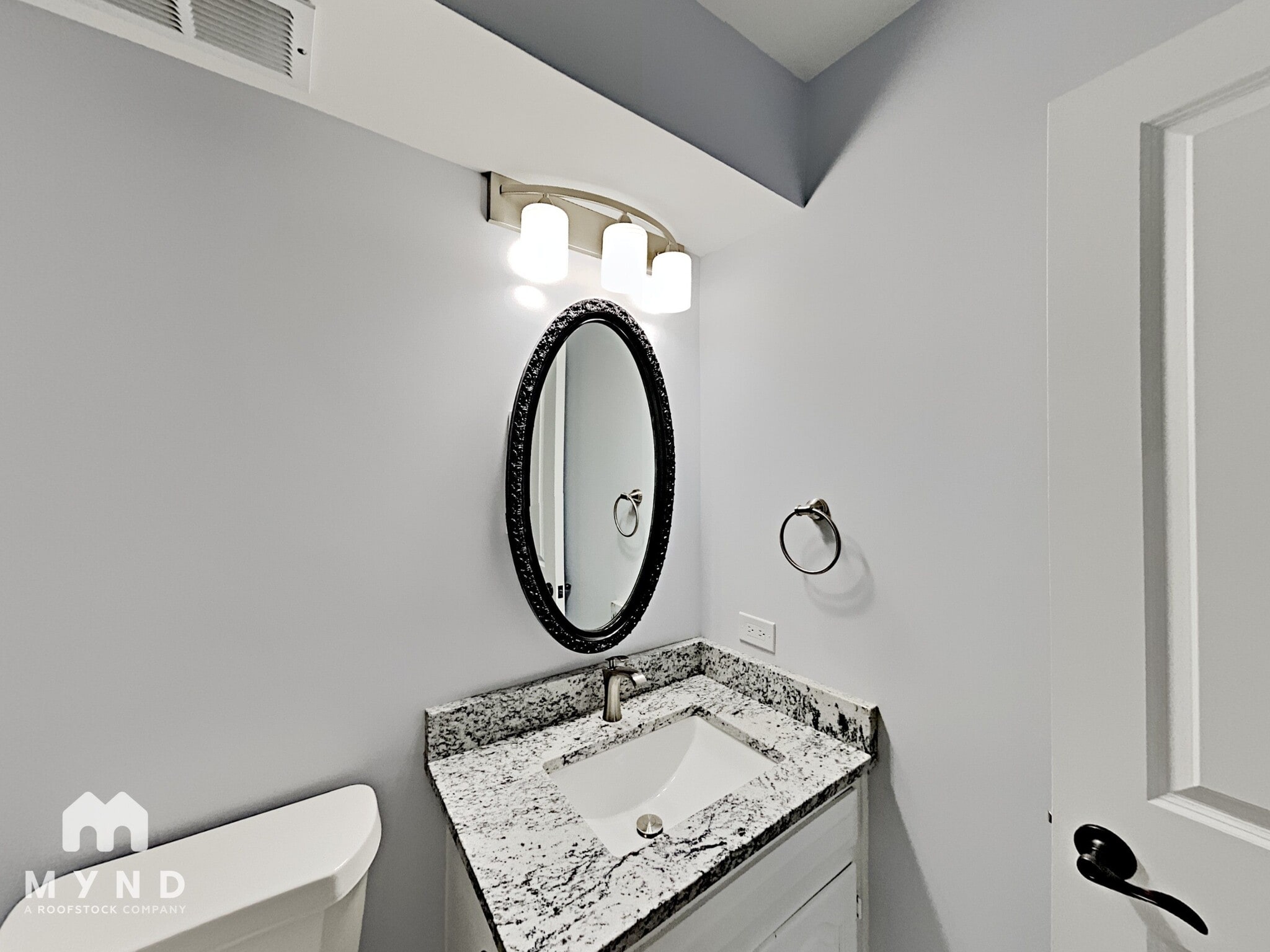 Building Photo - 318 Arborview Dr