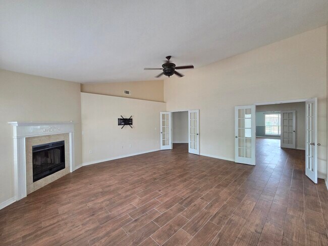 Building Photo - 9342 Pouder Ln