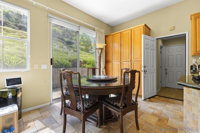 Building Photo - 11365 E San Raphael