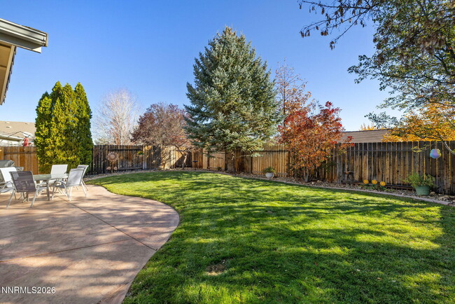 Building Photo - 10560 Vista Alta Dr