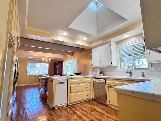 Building Photo - Welcome to this charming 3 bedroom, 2 bathroom house located in  Nevada City