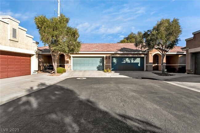Building Photo - 5370 Cholla Cactus Ave