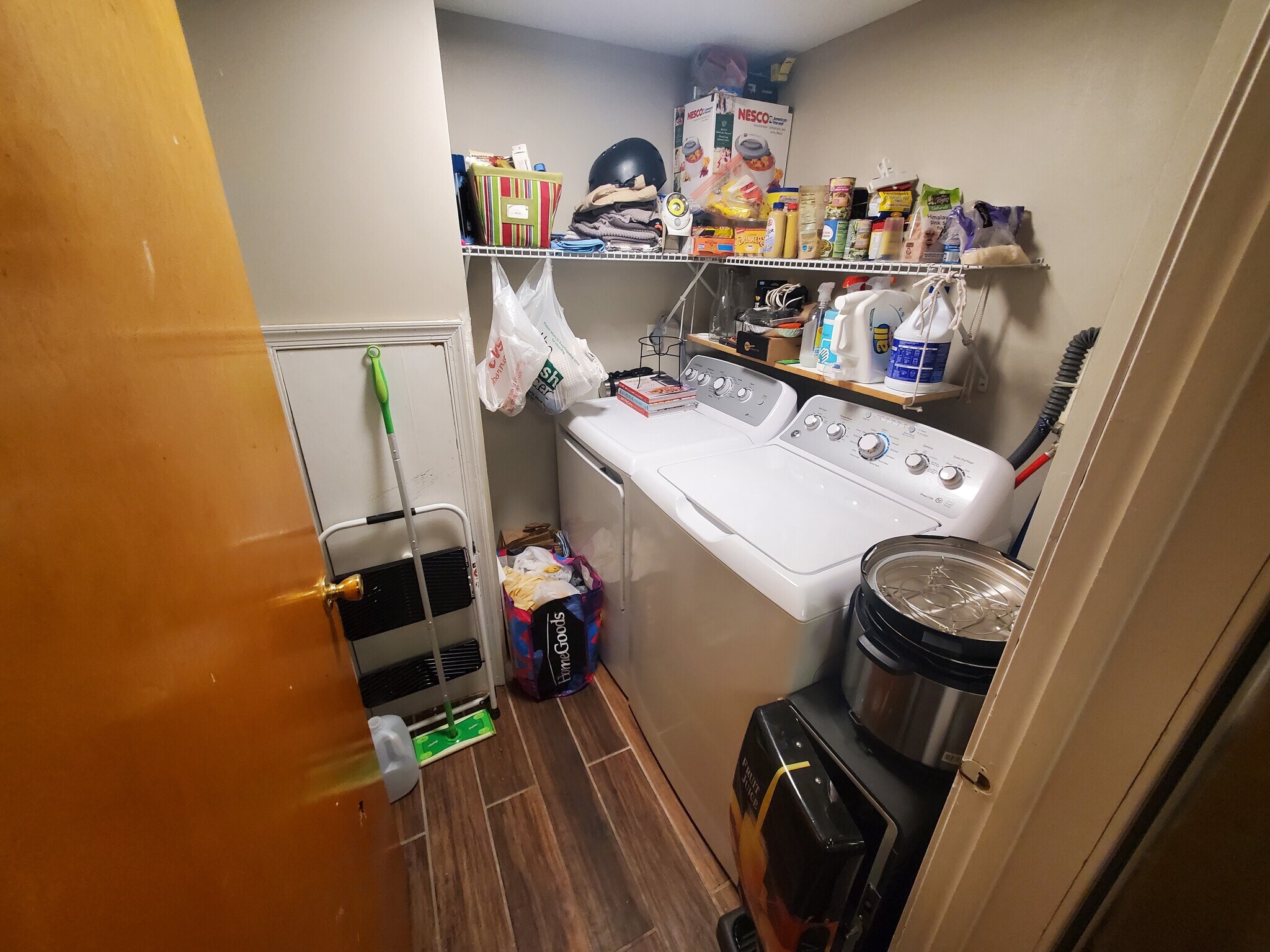 Building Photo - 1716 W Page St