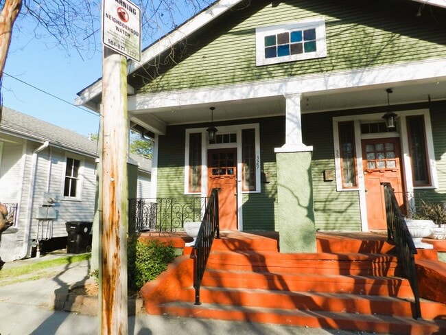 Building Photo - 329 N Bernadotte St