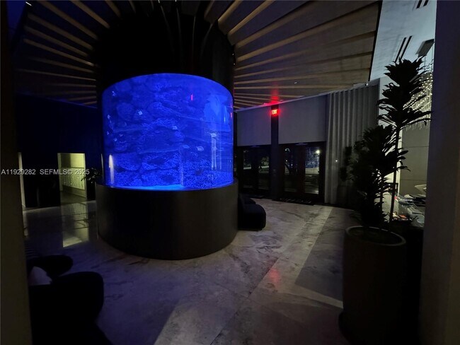 Building Photo - 1451 Brickell Ave