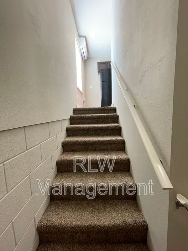 Building Photo - 515 N Disston Ave