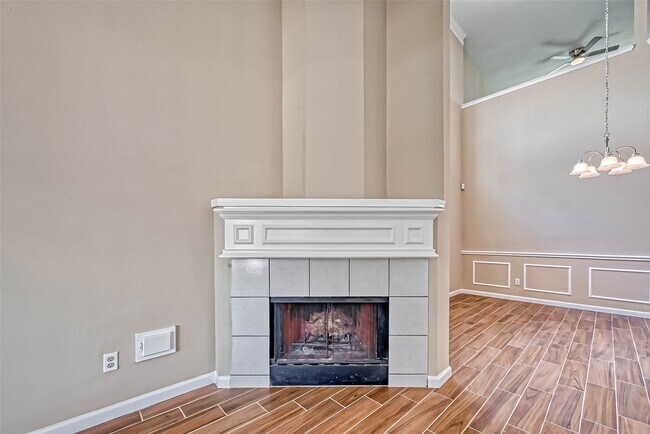 Building Photo - 7331 Colony Bend Ln