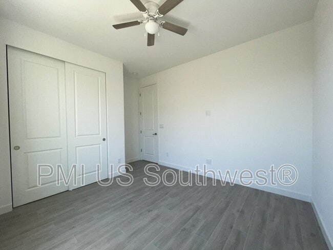 Building Photo - 3263 Secret Pass Canyon Dr