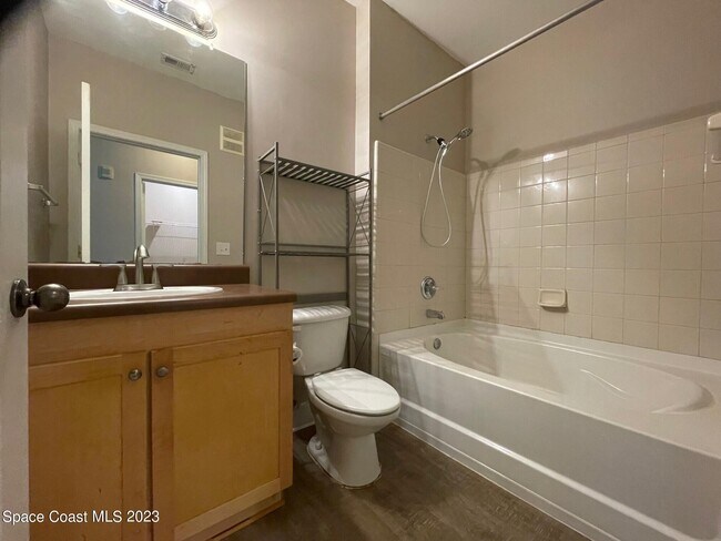 Building Photo - 6411 Borasco Dr