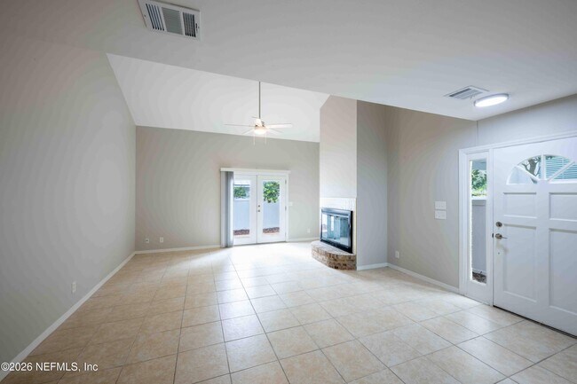 Building Photo - 176 East Coast Dr