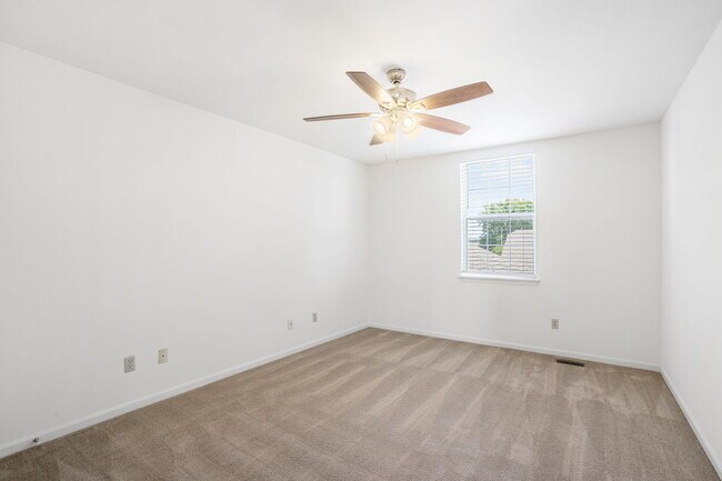 Building Photo - 3517 Prescott Dr