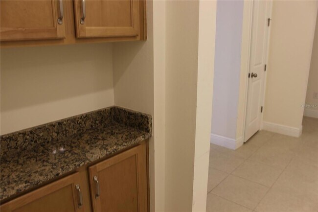 Building Photo - 5826 Long Shore Loop