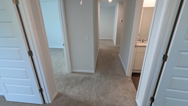 Building Photo - 427 Coconut Dr
