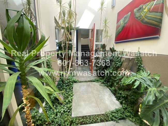 Building Photo - Check out This Stunning 3 Bedroom 2.5 Bath...