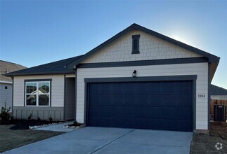 Building Photo - 1004 Lacebark Pne Ln