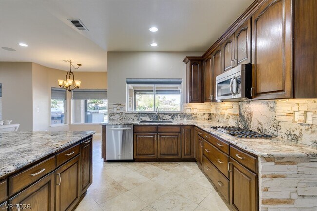 Building Photo - 54 Grossinger Ct