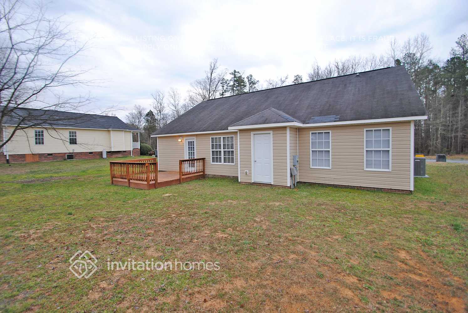Building Photo - 2038 Samantha Dr