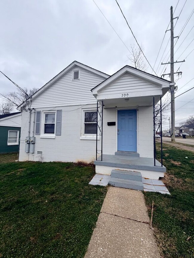 Building Photo - 700 Jackson St