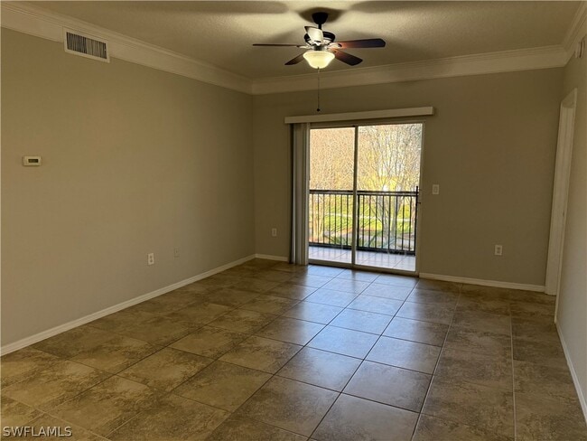 Building Photo - 11571 Villa Grand