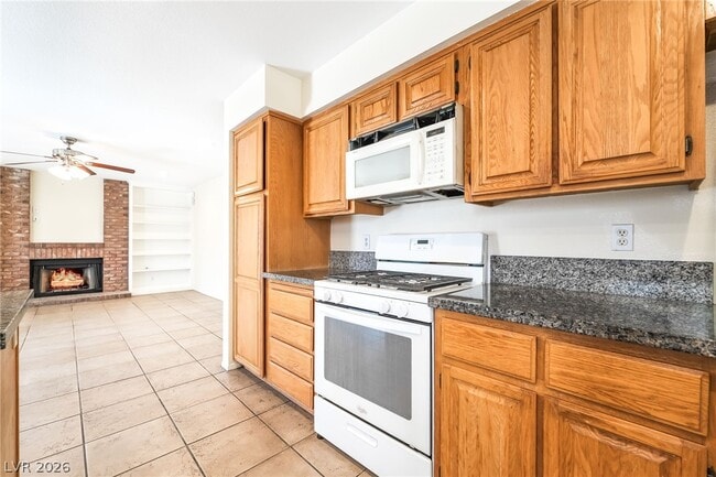 Building Photo - 1829 Vaccaro Pl