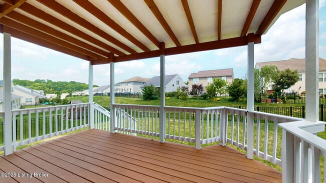 Building Photo - 17038 Green Crest Ln