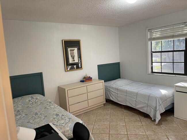 Building Photo - 6650 Montego Bay Blvd