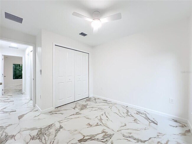Building Photo - 11148 Pinewood Cove Ln