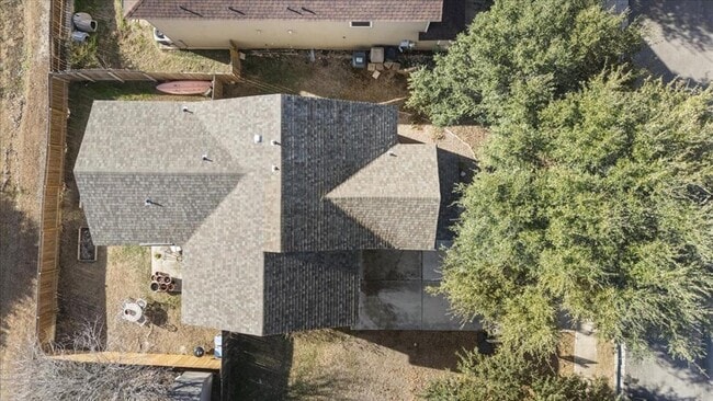 Building Photo - 304 Cordero Dr