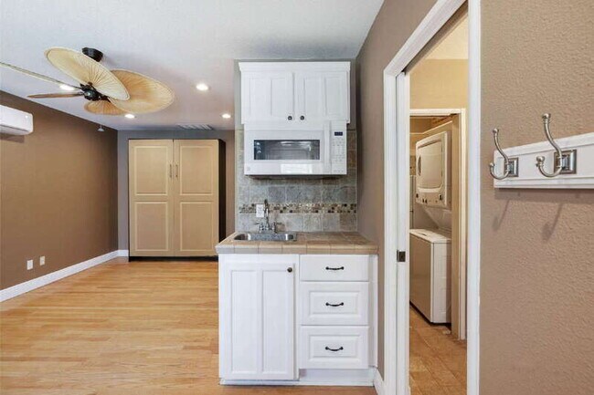 Building Photo - 7852 Watson Way