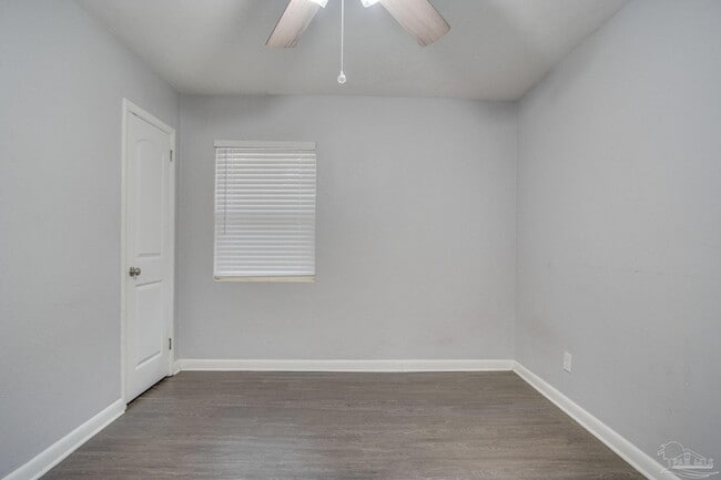 Building Photo - 1004 Kearny Dr