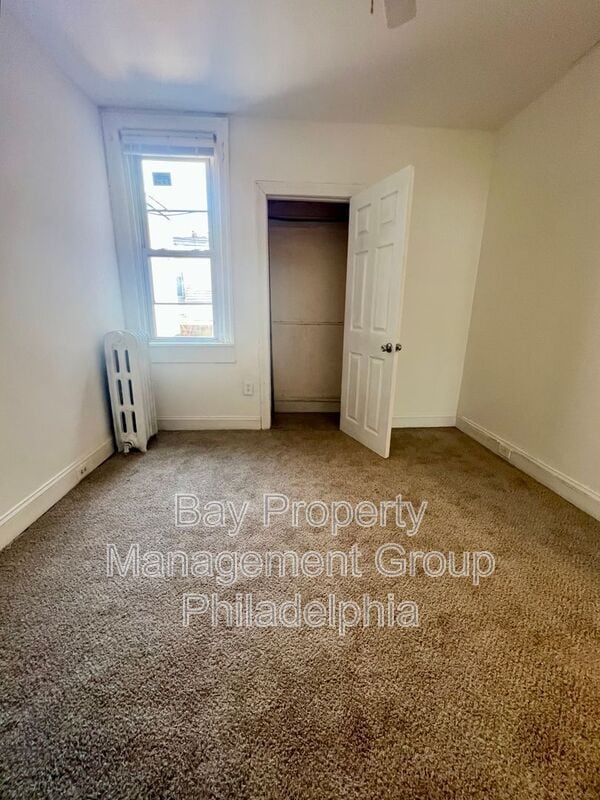 Building Photo - 3253 N Dover St