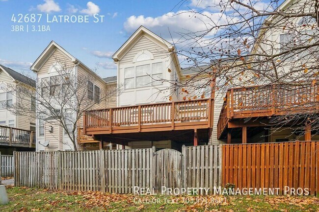 Building Photo - 42687 Latrobe St