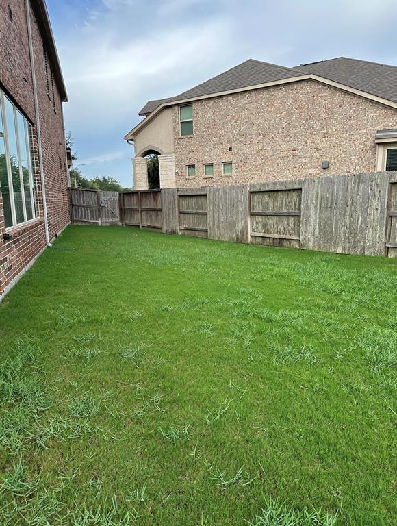 Building Photo - 2822 Ember Pass Ln