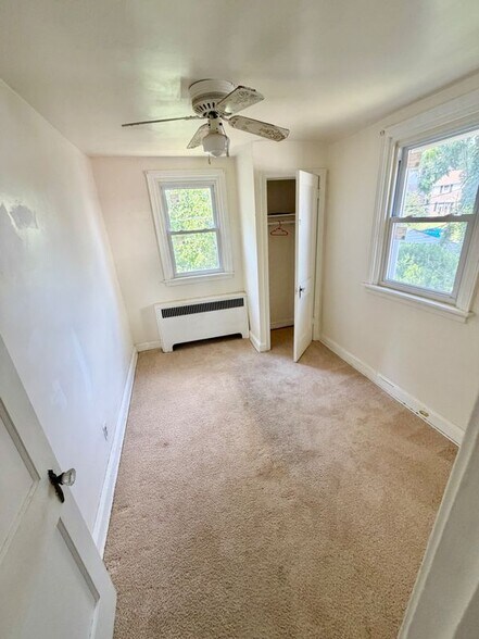 Building Photo - 1123 Chester Pike