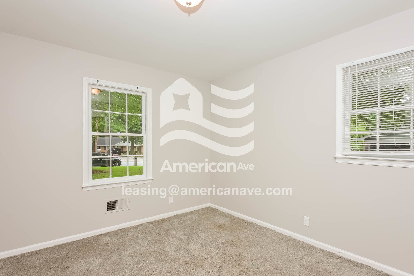Building Photo - 3217 Misty Valley Dr