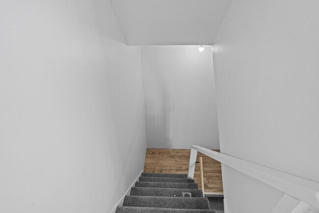 Building Photo - 3 Platt St