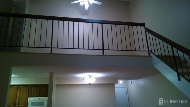 Building Photo - 620 Aspen Dr