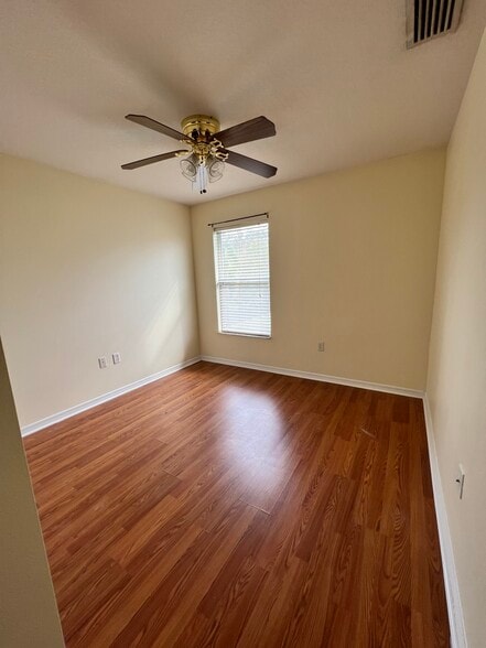 Building Photo - 71 Emerald Bay Dr