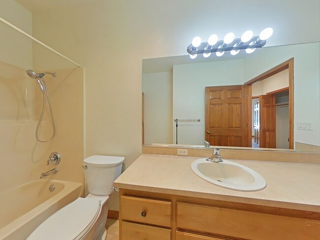 Building Photo - 3 Bedroom House ~ Close to Downtown ~ 55+ ...