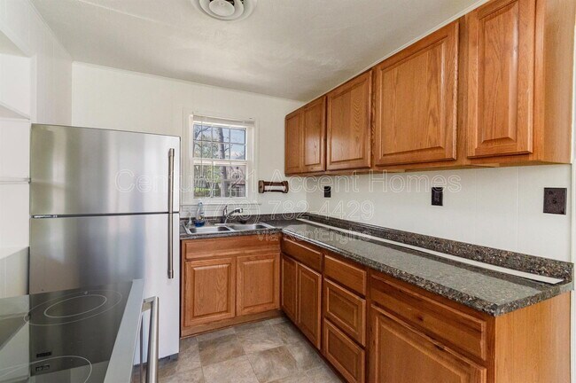 Building Photo - 7800 Schelhorn Rd