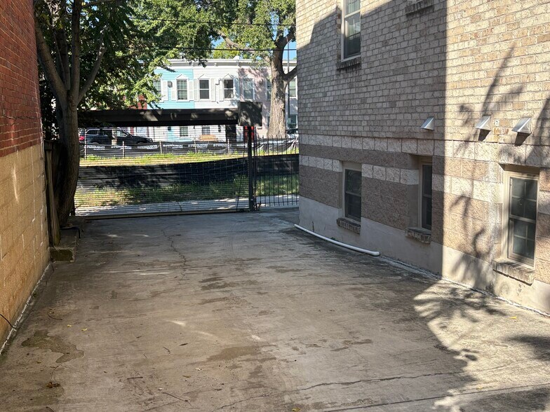 Building Photo - 1630 Rosedale Street Northeast