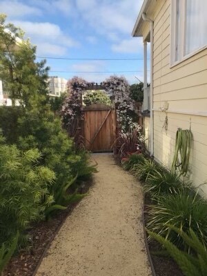 Side path to back patio - 1140 Addison St