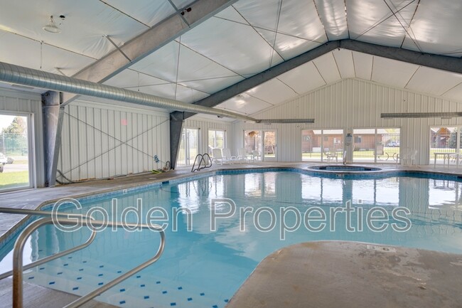 Building Photo - 169 Ironwood Dr