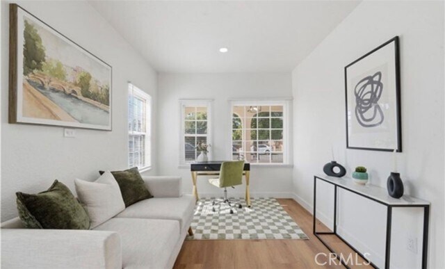 Building Photo - 800 N Janss St